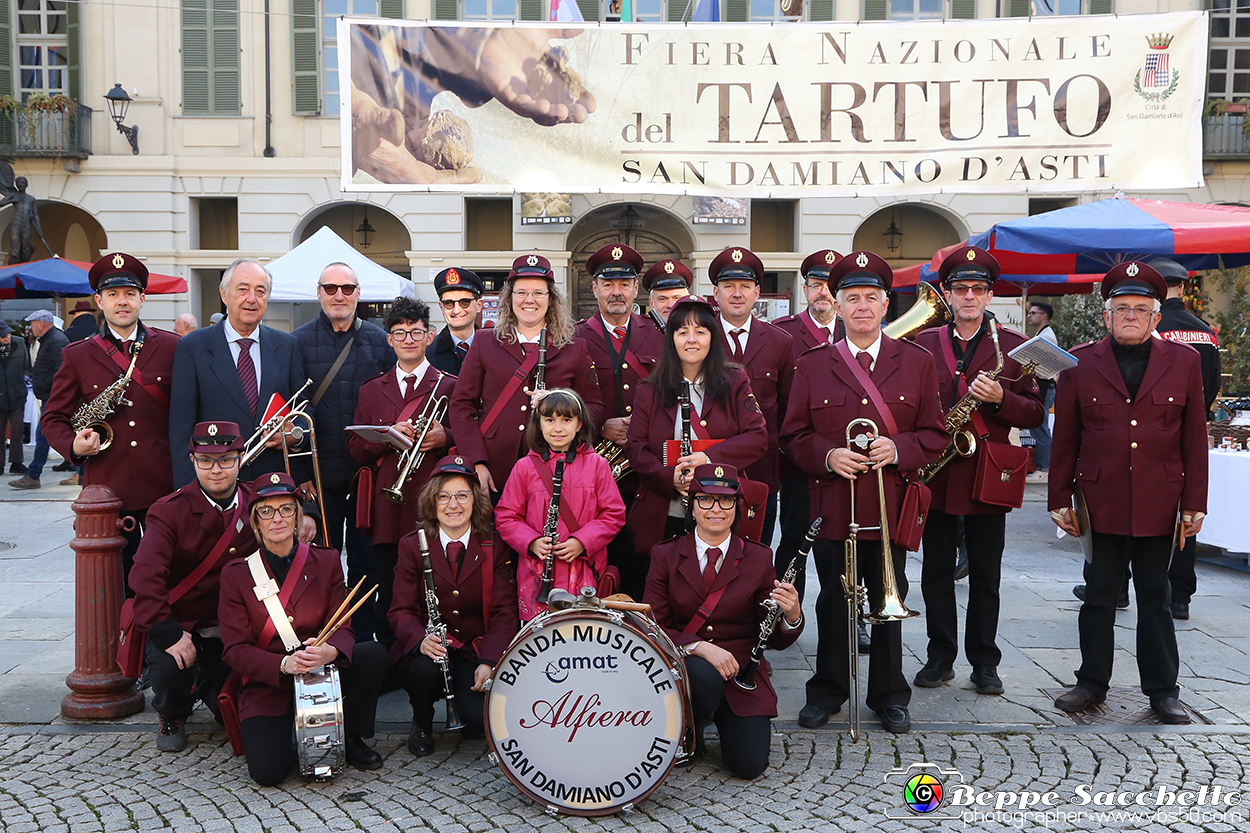 VBS_4144 - Fiera Nazionale del Tartufo Bianco 2024.jpg